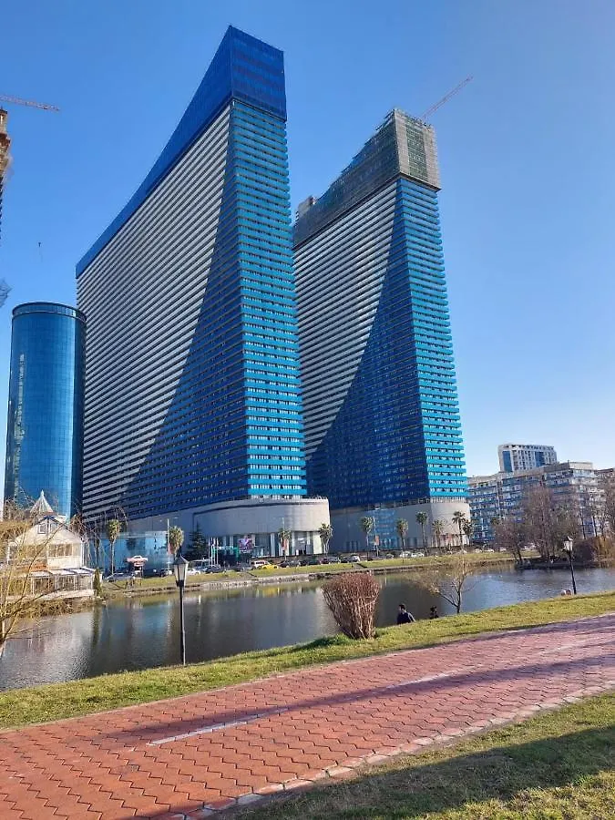 Orbi City Twin Towers Батуми